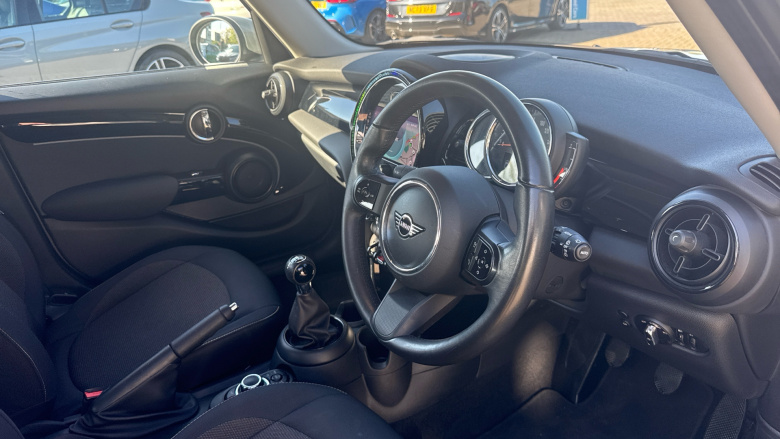 MINI Hatchback 1.5 One Classic 5dr Petrol Hatchback